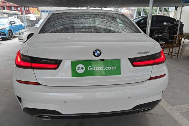 BMW 325i 2021 — 5