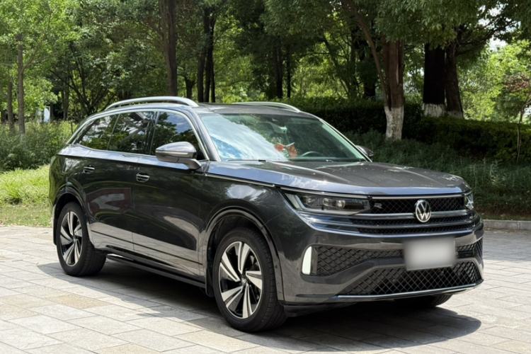 Volkswagen Tavendor 2023 — 3