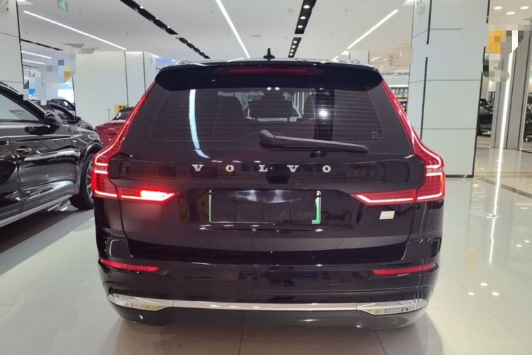 Volvo XC60 2022 — 5