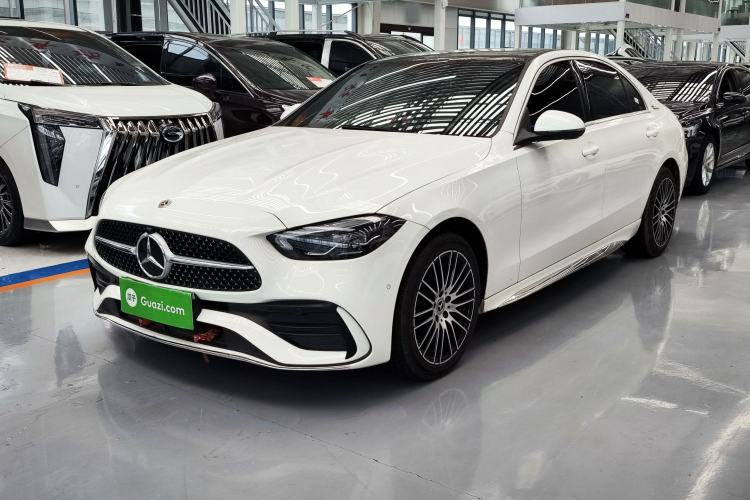 Mercedes-Benz C 260 L 2023 — фото 1