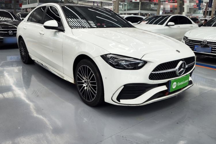 Mercedes-Benz C 260 L 2023 — фото 3