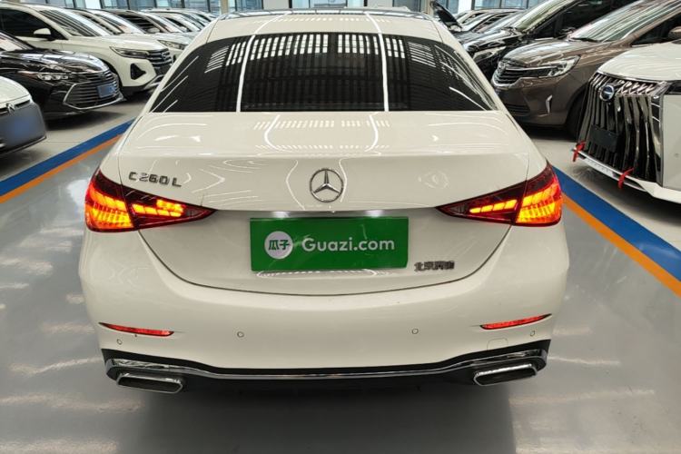 Mercedes-Benz C 260 L 2023 — фото 5