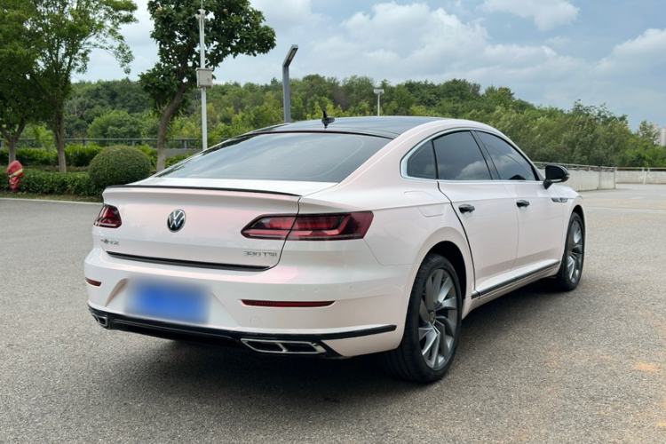 Volkswagen CC 2023 — 5