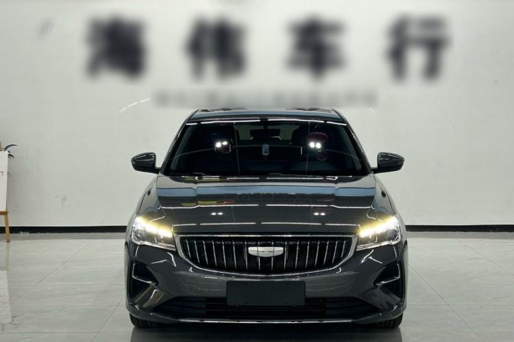 Geely Emgrand 2025 — 2