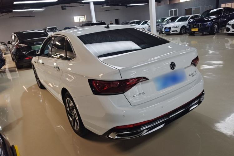 Volkswagen Sagitar 2023 — 4