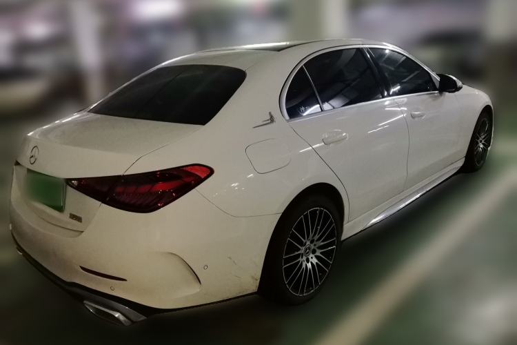 Mercedes-Benz C 260 L 2023 — фото 4