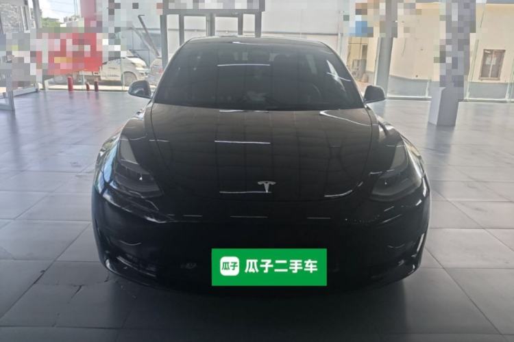 Tesla Model 3 2022 — 2