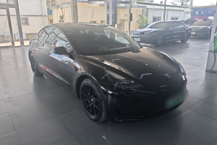 Tesla Model 3 2022 — 3