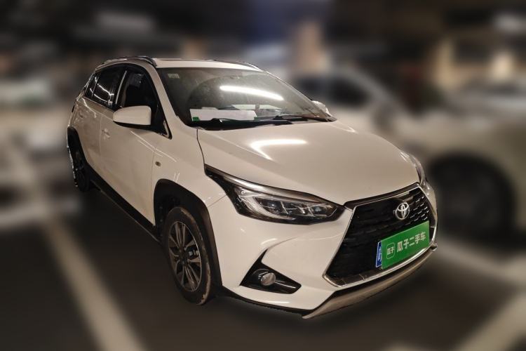 Toyota YARiS L 2021 — 3