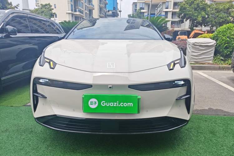 Zeekr X 2023 — 2