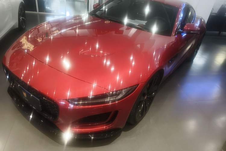 Jaguar f type 2023 — фото 1
