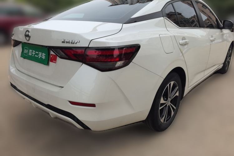 Nissan Sentra 2022 — 4