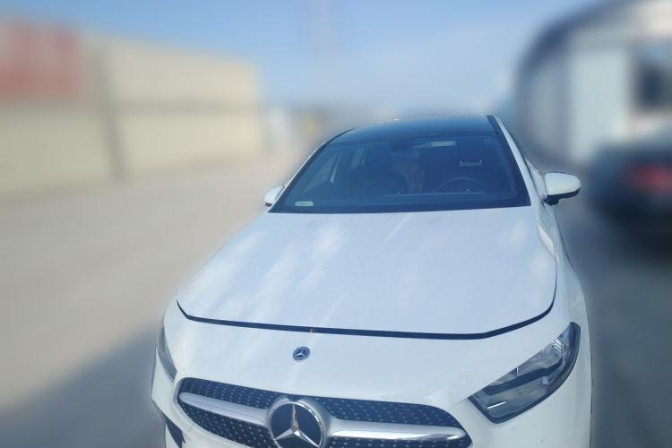 Mercedes-Benz A 180 L 2021 — фото 2