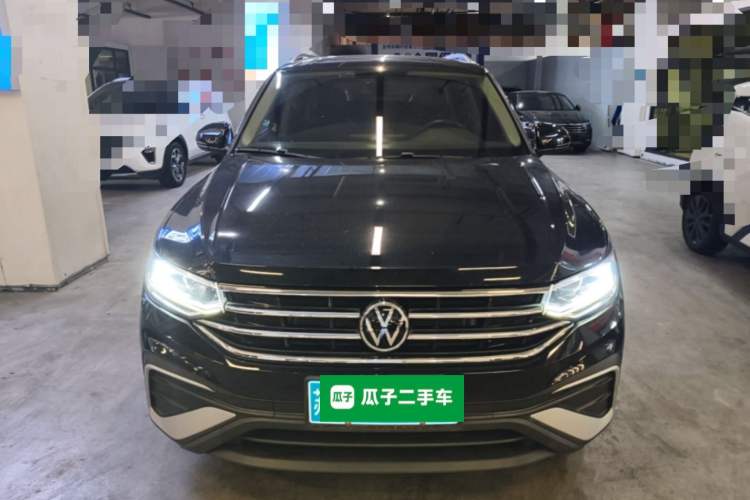 Volkswagen Tiguan L 2022 — фото 2