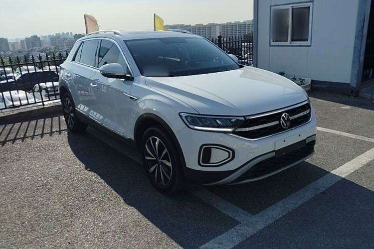 Volkswagen T-ROC 2024 — 3