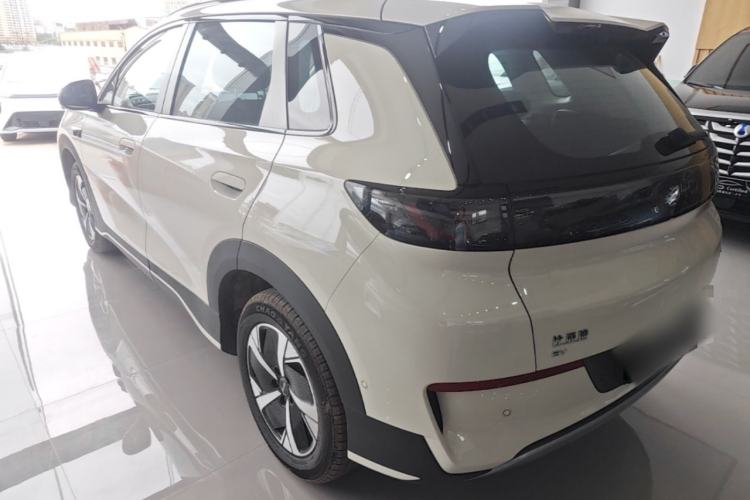 BYD Sealion 05 EV 2025 — 4