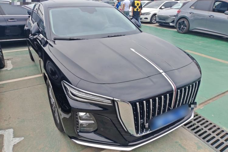 Hongqi H5 2025 — 3