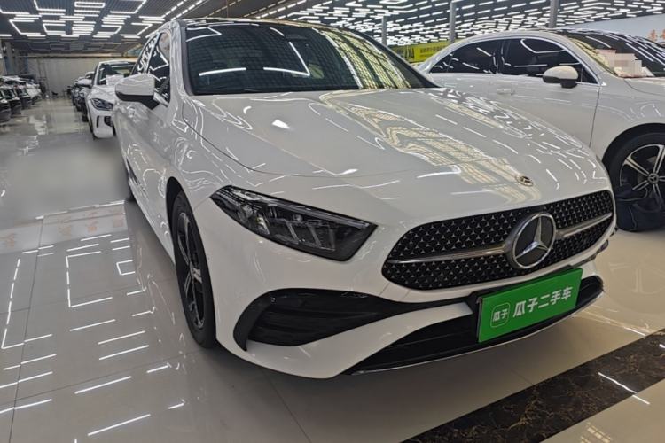 Mercedes-Benz A 200 L 2023 — фото 3