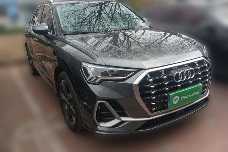 Audi Q3 2022 — 3