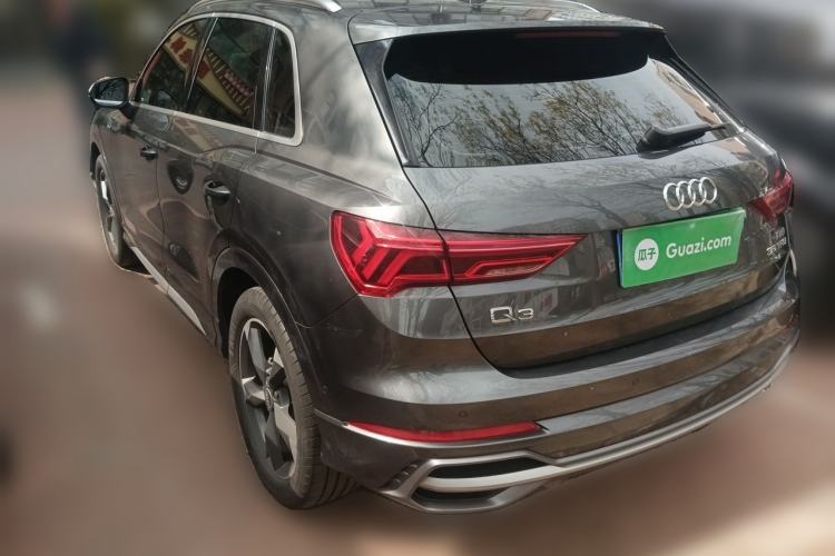 Audi Q3 2022 — 4