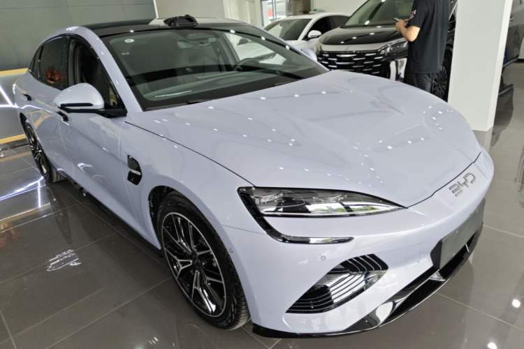 BYD Seal 2025 — 3