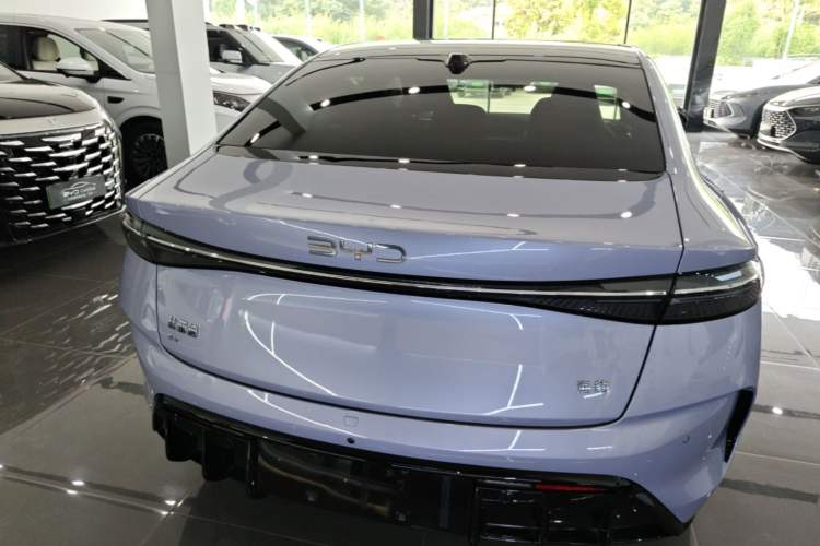 BYD Seal 2025 — 5