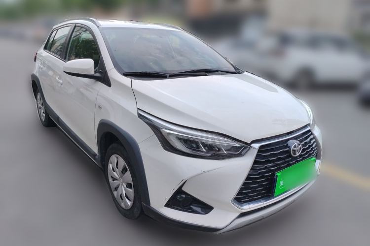 Toyota Yaris 2021 — фото 3