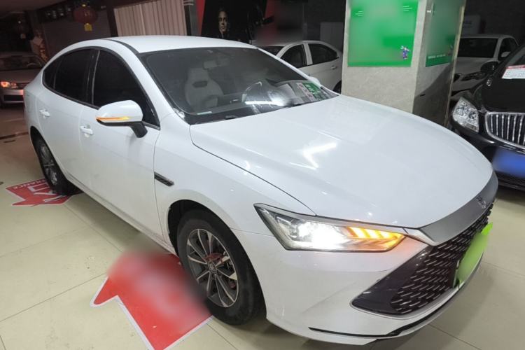 BYD Qin Plus 2023 — фото 3