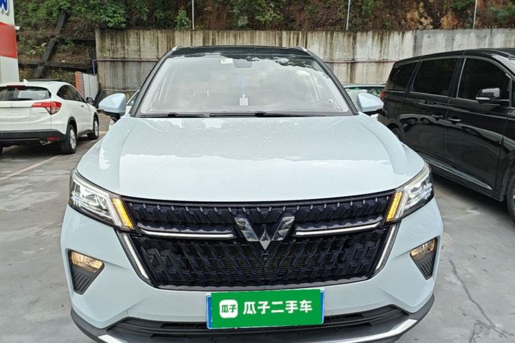 Wuling Asta 2022 — 2