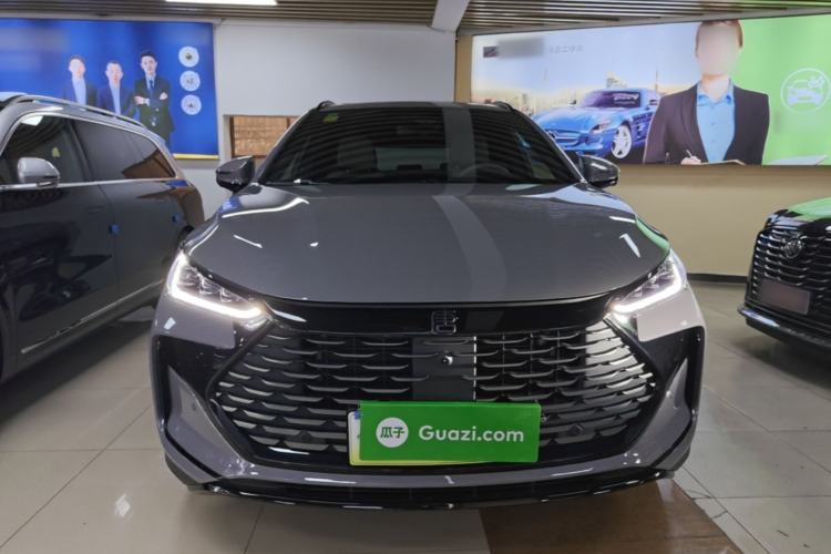 BYD Tang 2025 — 2