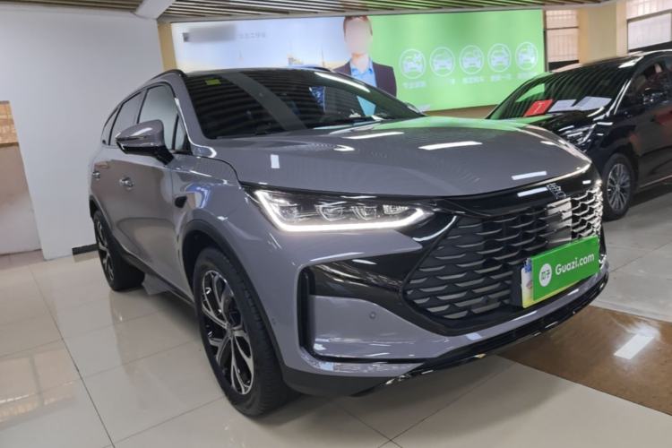 BYD Tang 2025 — 3