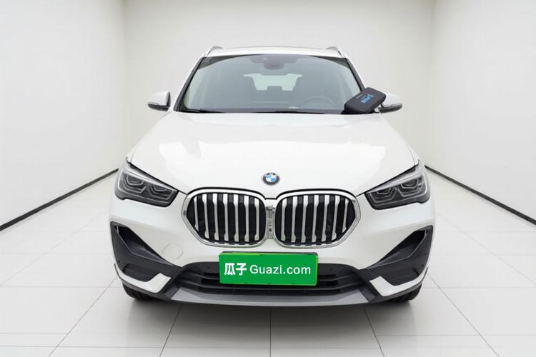 BMW X1 2022 — 2