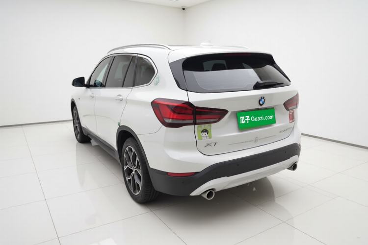 BMW X1 2022 — 4