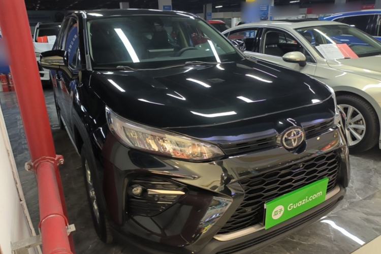 Toyota RAV4 2021 — 3