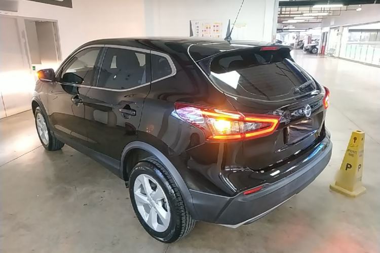 Nissan Qashqai 2022 — 4