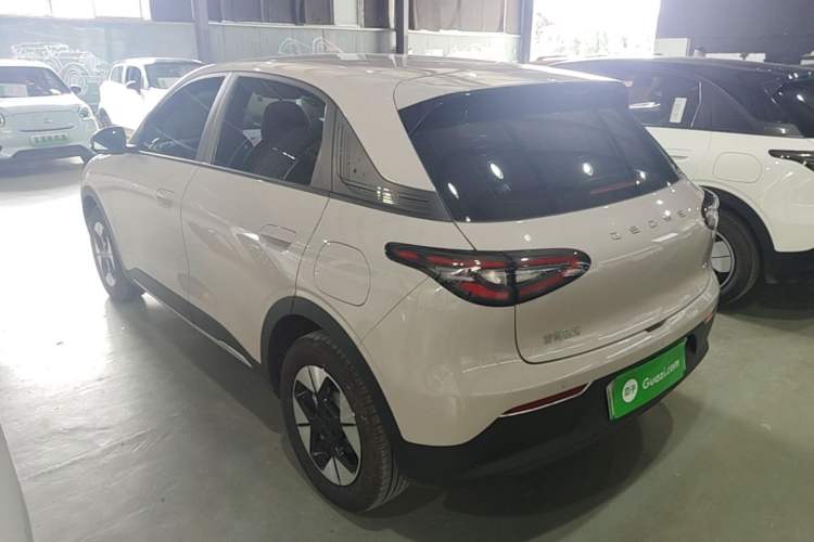 Geely Galaxy Geome 2025 — 4