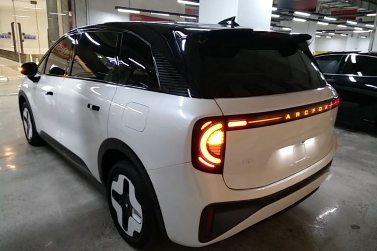 Arcfox Kaola 2023 — 4