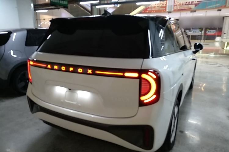 Arcfox Kaola 2023 — 5