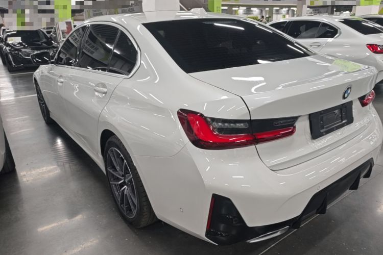 BMW 325Li 2025 — 4