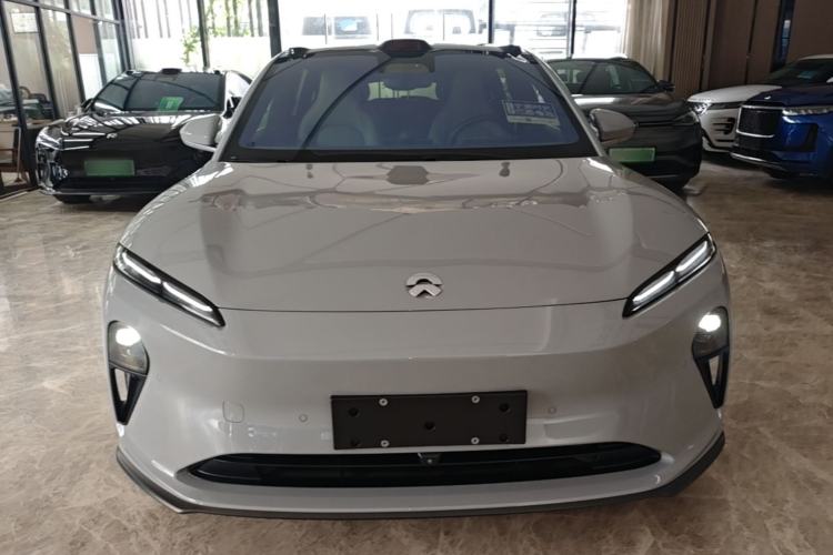 NIO ET5T 2023 — 2