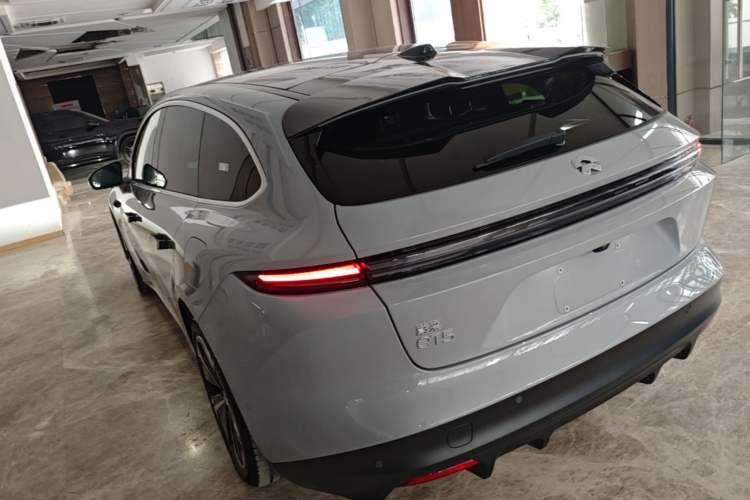 NIO ET5T 2023 — 4