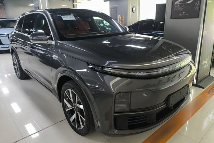 Li Auto L7 2023 — 3