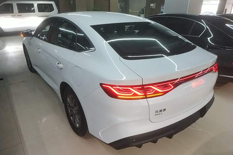 BYD Qin L 2026 — 4