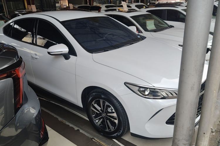 BYD Qin Plus 2025 — фото 3