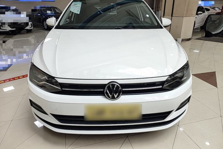 Volkswagen Polo 2021 — 2