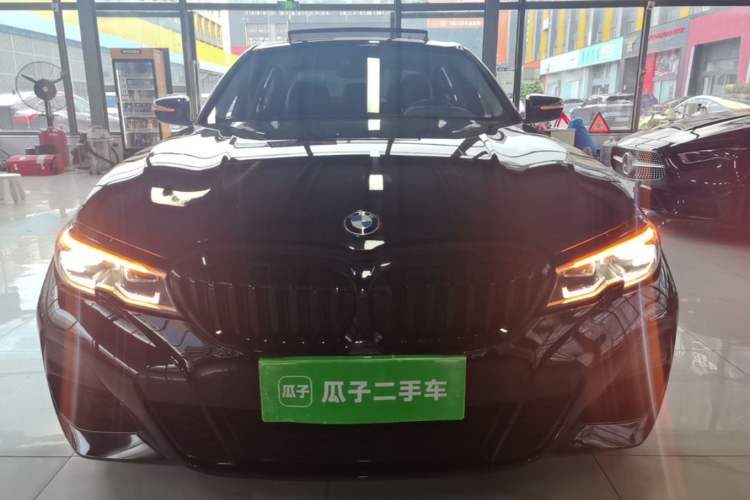 BMW 320Li 2020 — 2