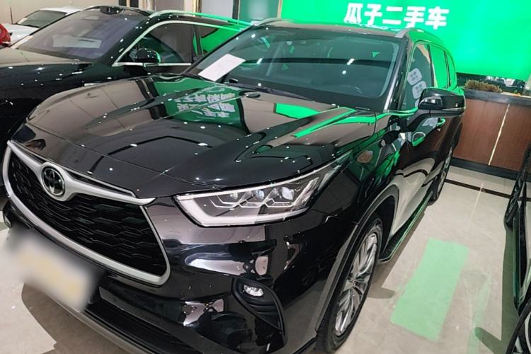 Toyota highlander 2022 — фото 1