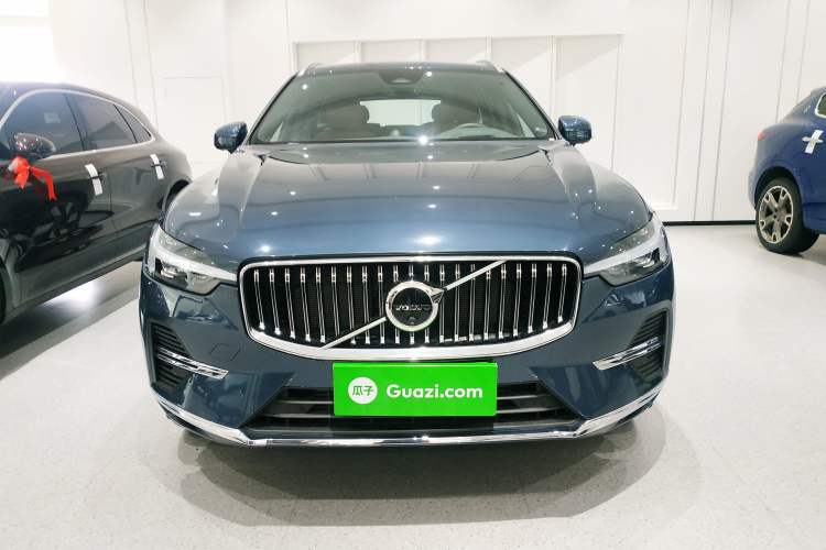 Volvo XC60 2024 — 2