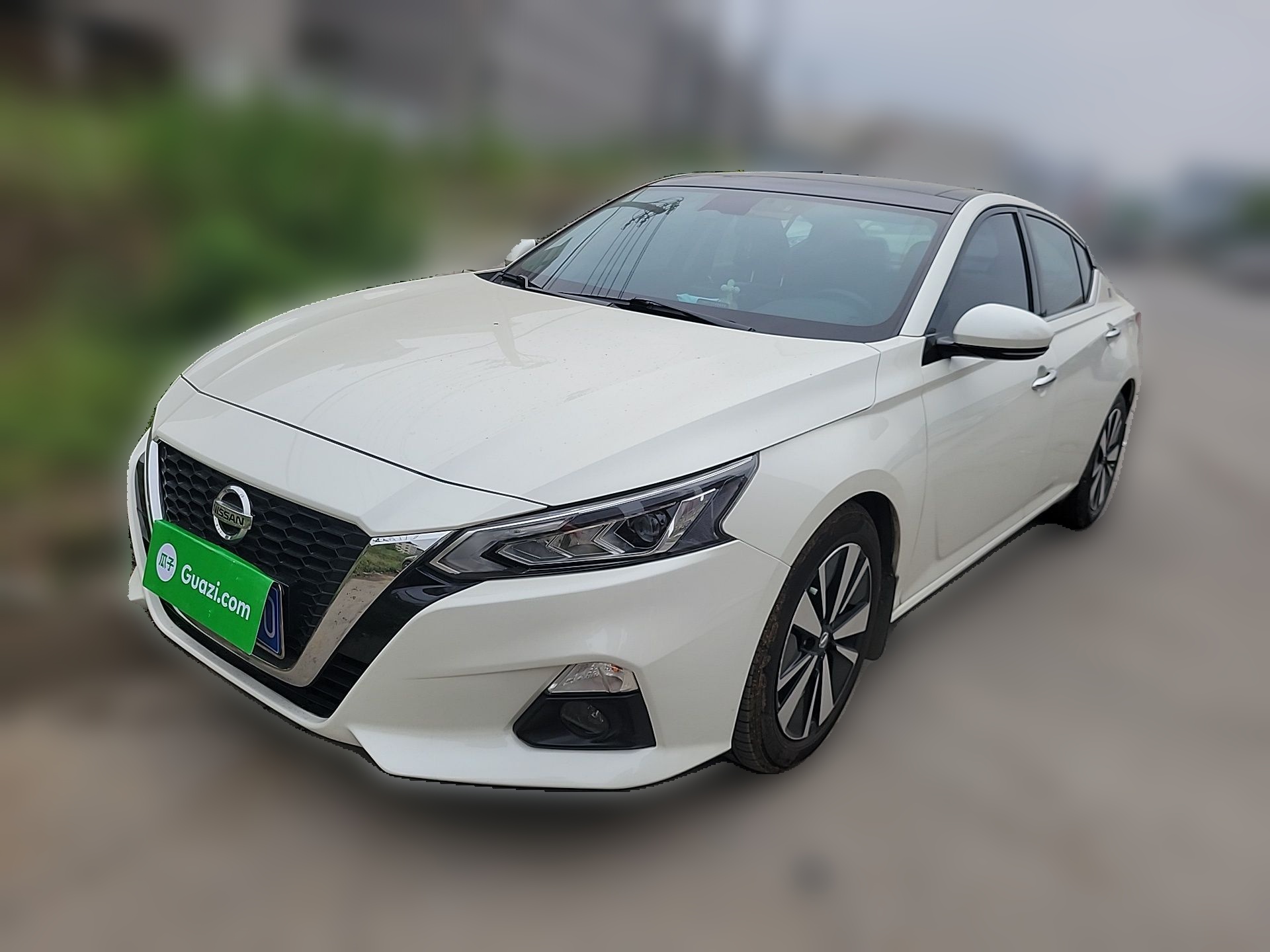Nissan Altima 2020 — фото 1