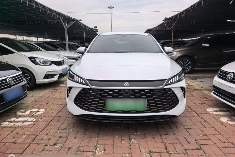 BYD Qin PLUS 2025 — фото 3